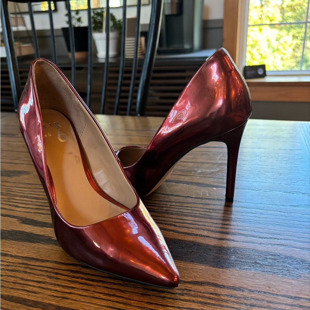 Mix No 6 Garnet Patent Leather High Heels Size 8.5